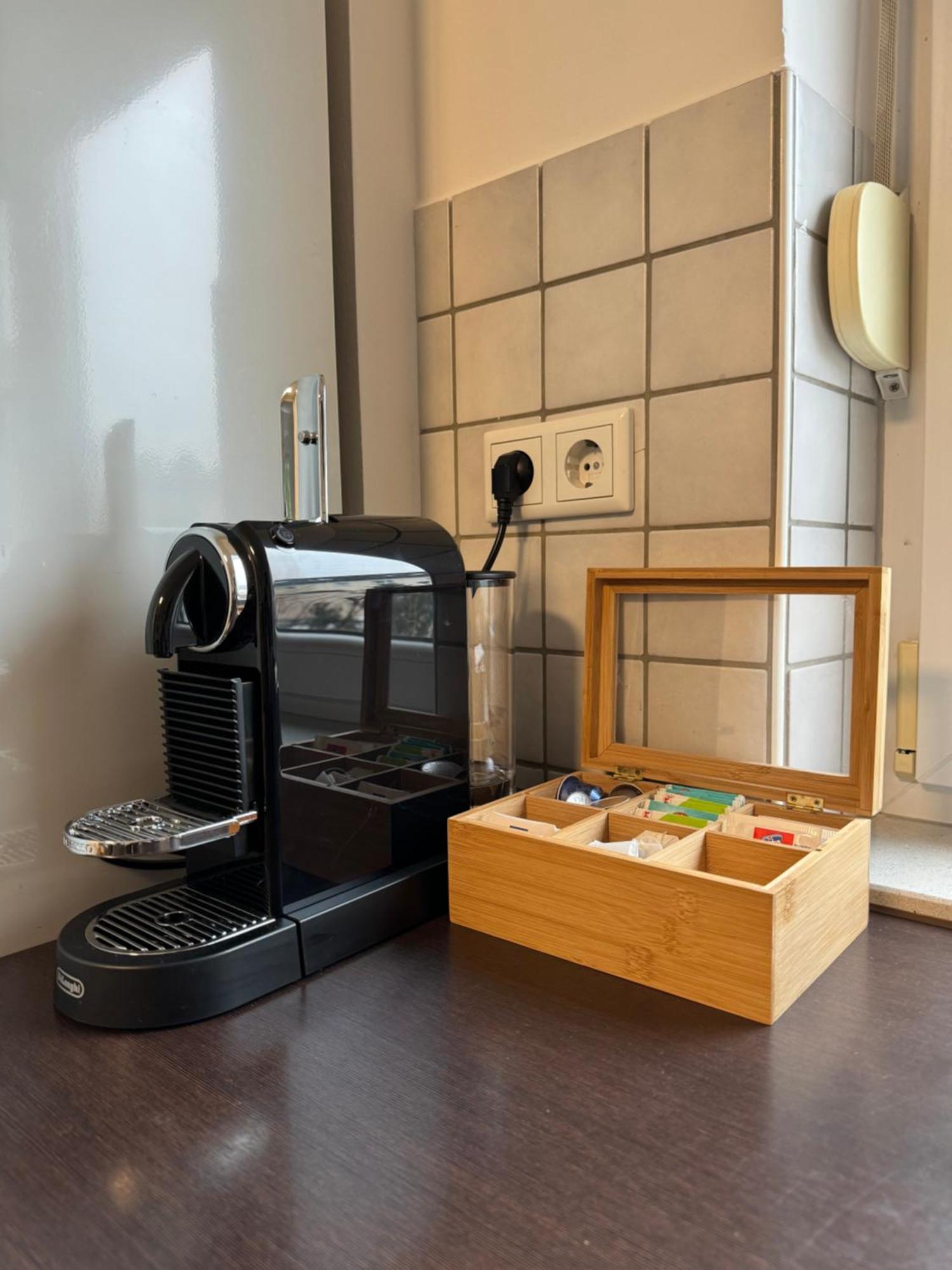 Haus Mit Garten - Kingbett - Wifi - Parkplatz Essen Luaran gambar