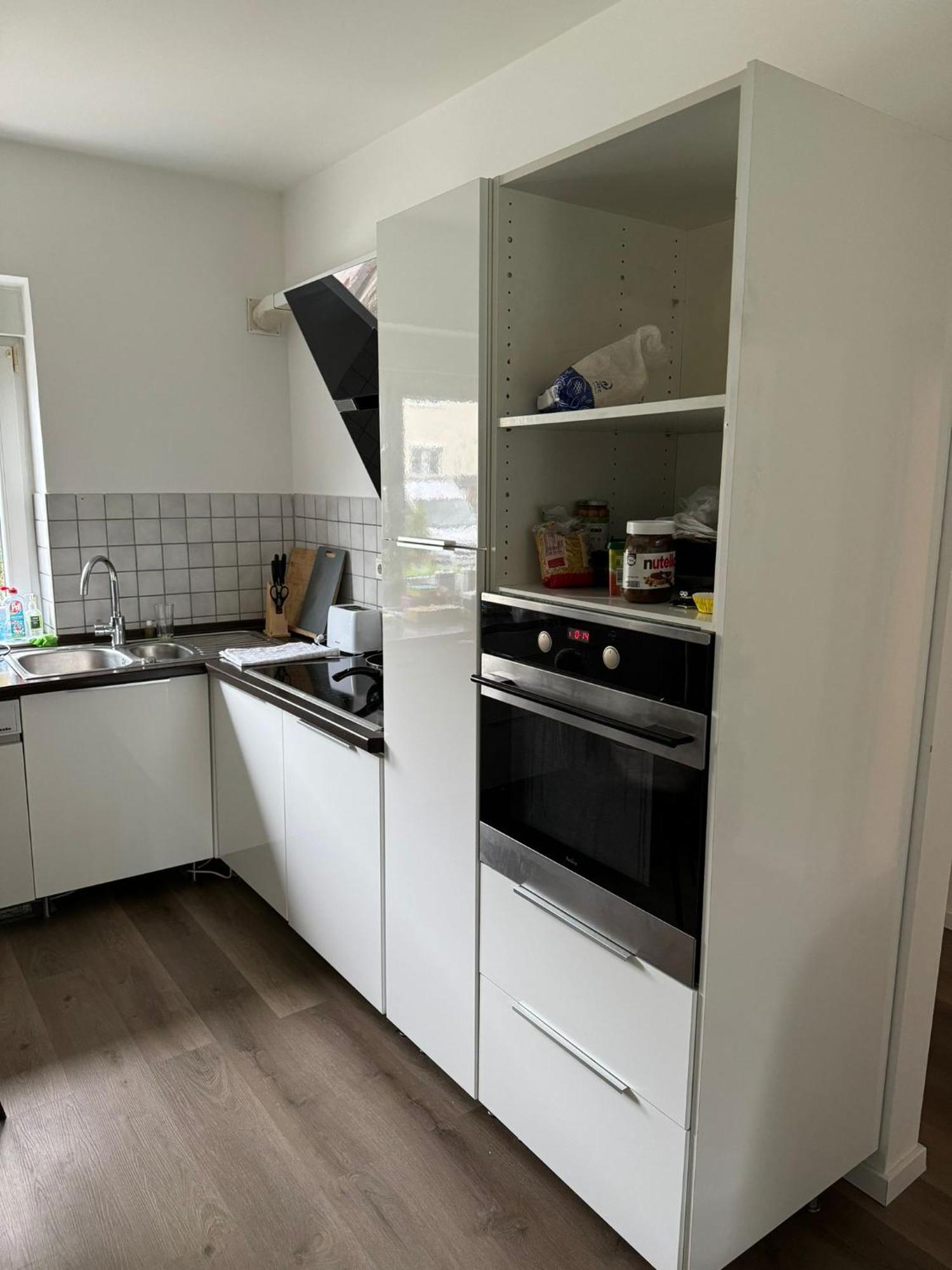 Haus Mit Garten - Kingbett - Wifi - Parkplatz Essen Luaran gambar